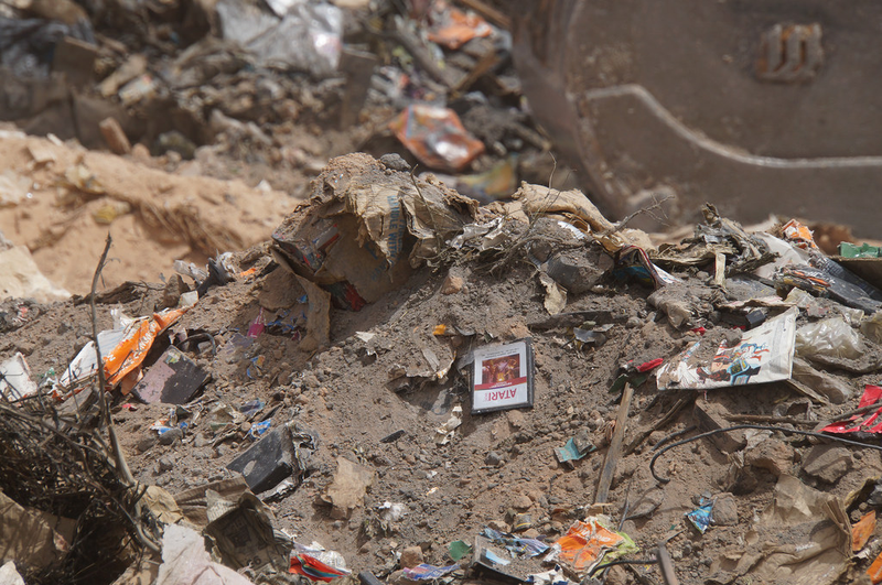 Illustration for article titled Awesome Photos From The Atari Landfill